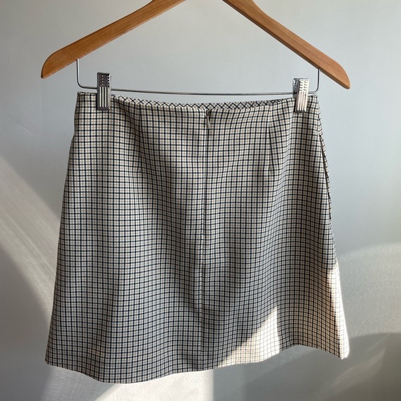 Ariztia Wilfred Skirt - Picture 2 of 3